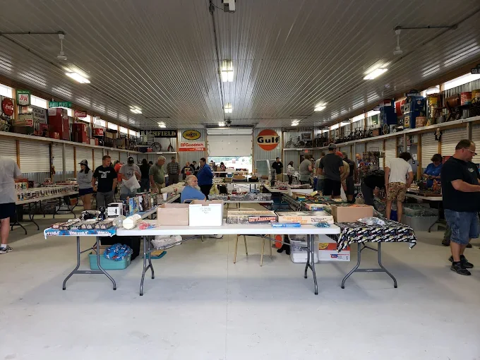 antique treasures corner showcases rare furniture, glassware, and décor items that appeal to serious antique collectors and home decorators.