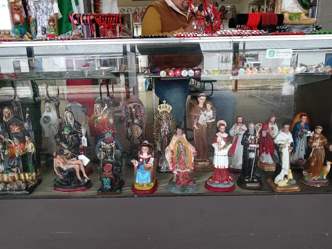 poteet apart in san antonio's marketplace scene