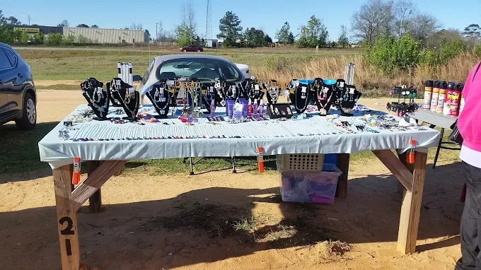 Exploring antique alley