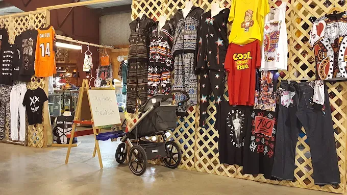 vintage clothing & accessories