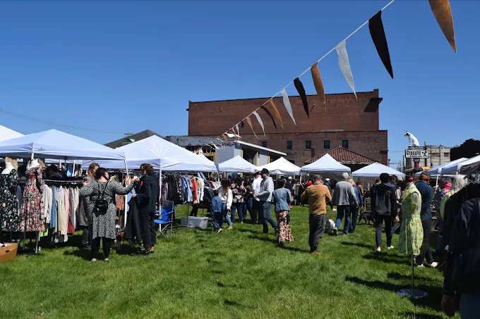 Why the vintage roundup deserves your monthly exploration